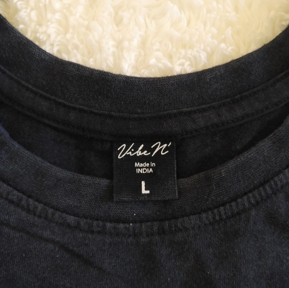 Vibe N' "Faith"🙏 Graphic Tee - NWT - Picture 4 of 11